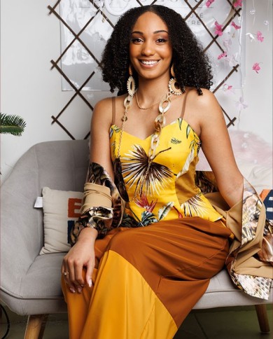 Top Col V Évasé Aérien & Chic pour Événements